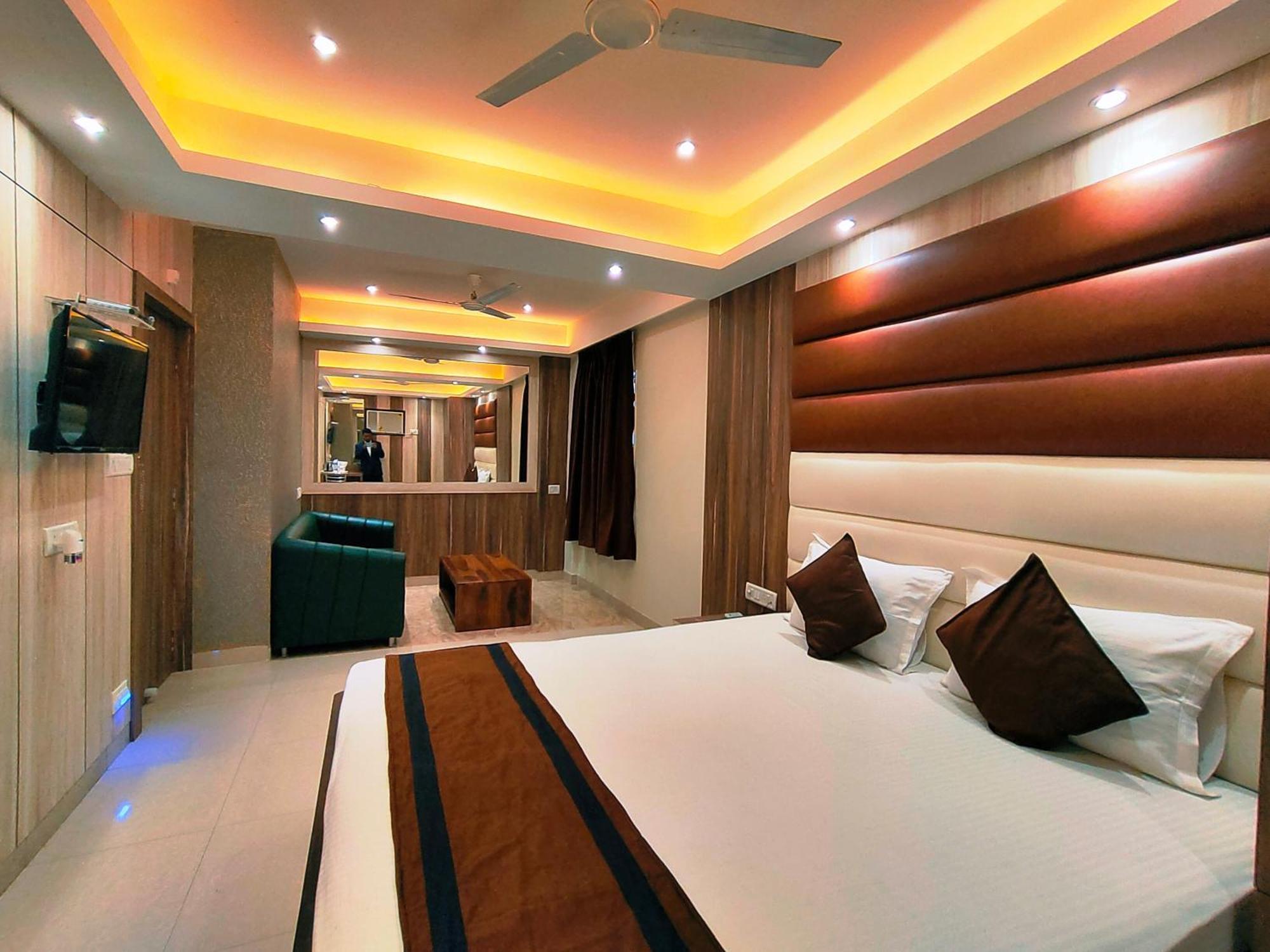 Hotel Steam كولكاتا المظهر الخارجي الصورة